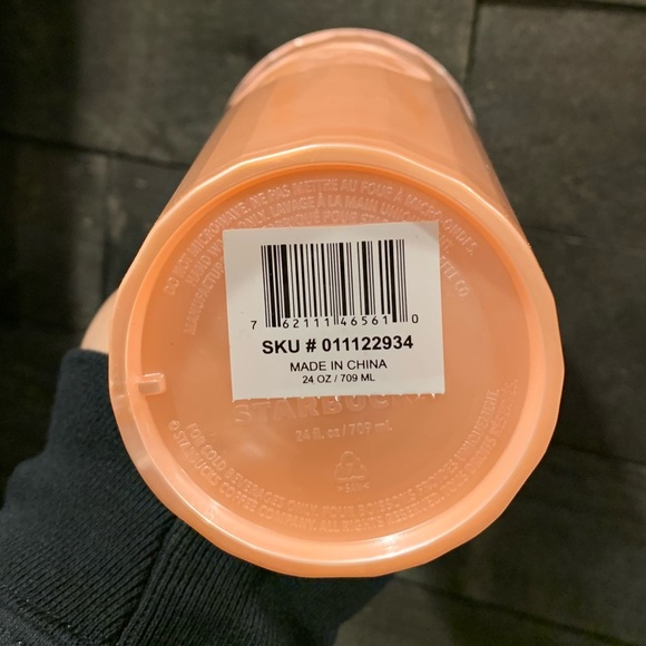 ✨FLASH SALE✨ Starbucks Pink (Kaleidoscope) Venti Dome Tumbler✨ - Picture 3 of 6